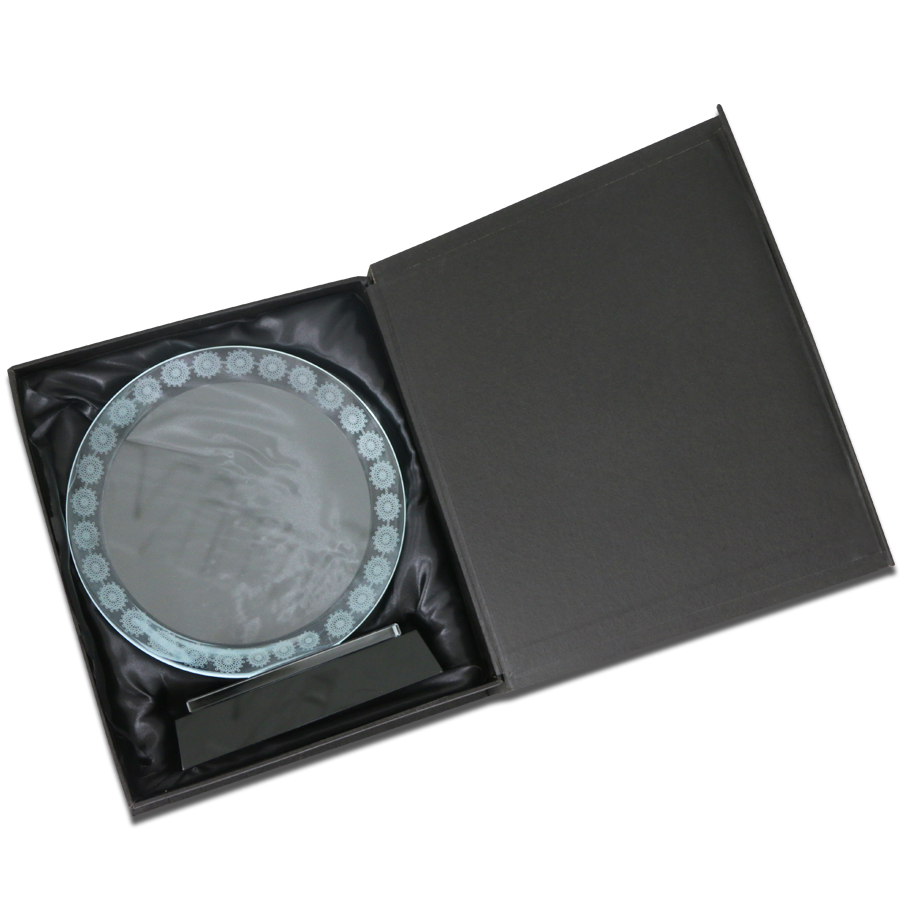 trophée rond avec design arabesque marocain